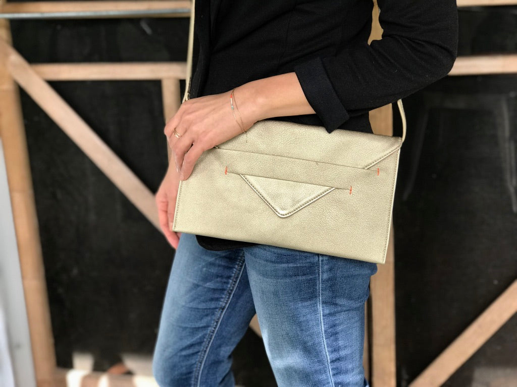 Lafayette Crossbody Clutch Purple Meleager