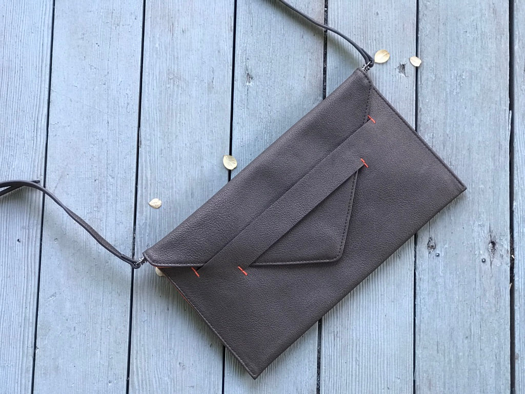 Lafayette Crossbody Clutch Purple Meleager