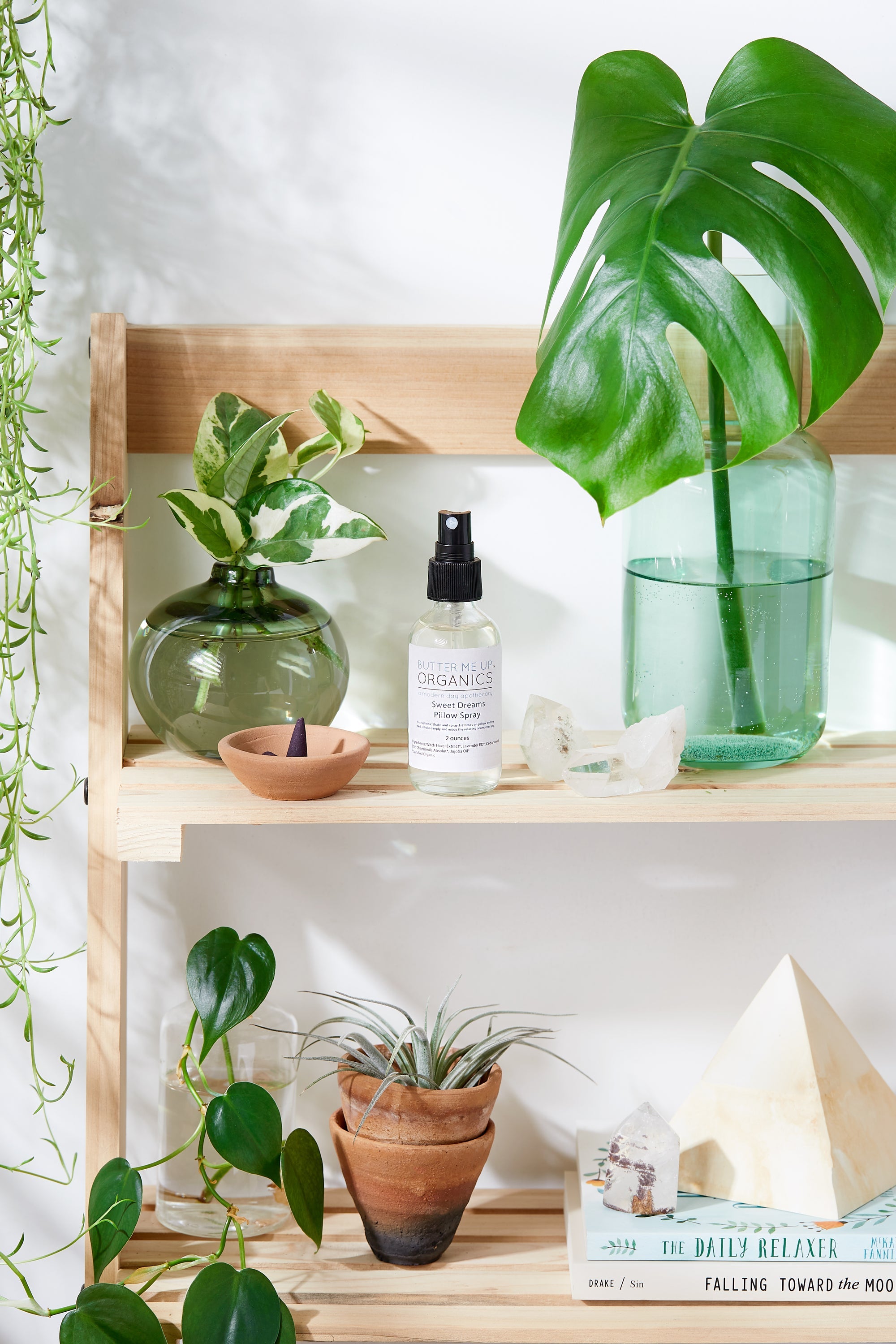 Organic Pillow Mist | Aromatherapy | Relaxing Essential Oils | Gentle full detail 2