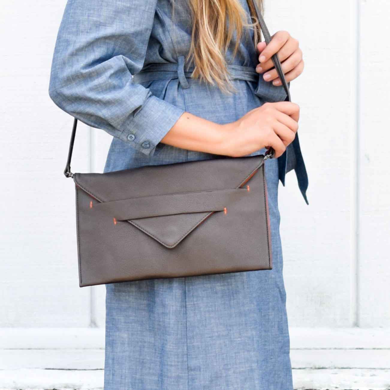 Lafayette Crossbody Clutch Purple Meleager