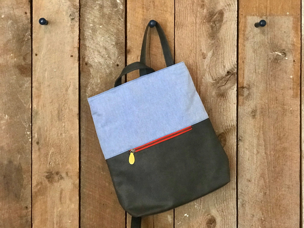 Montgomery Backpack with Luggage Sleeve Purple Meleager