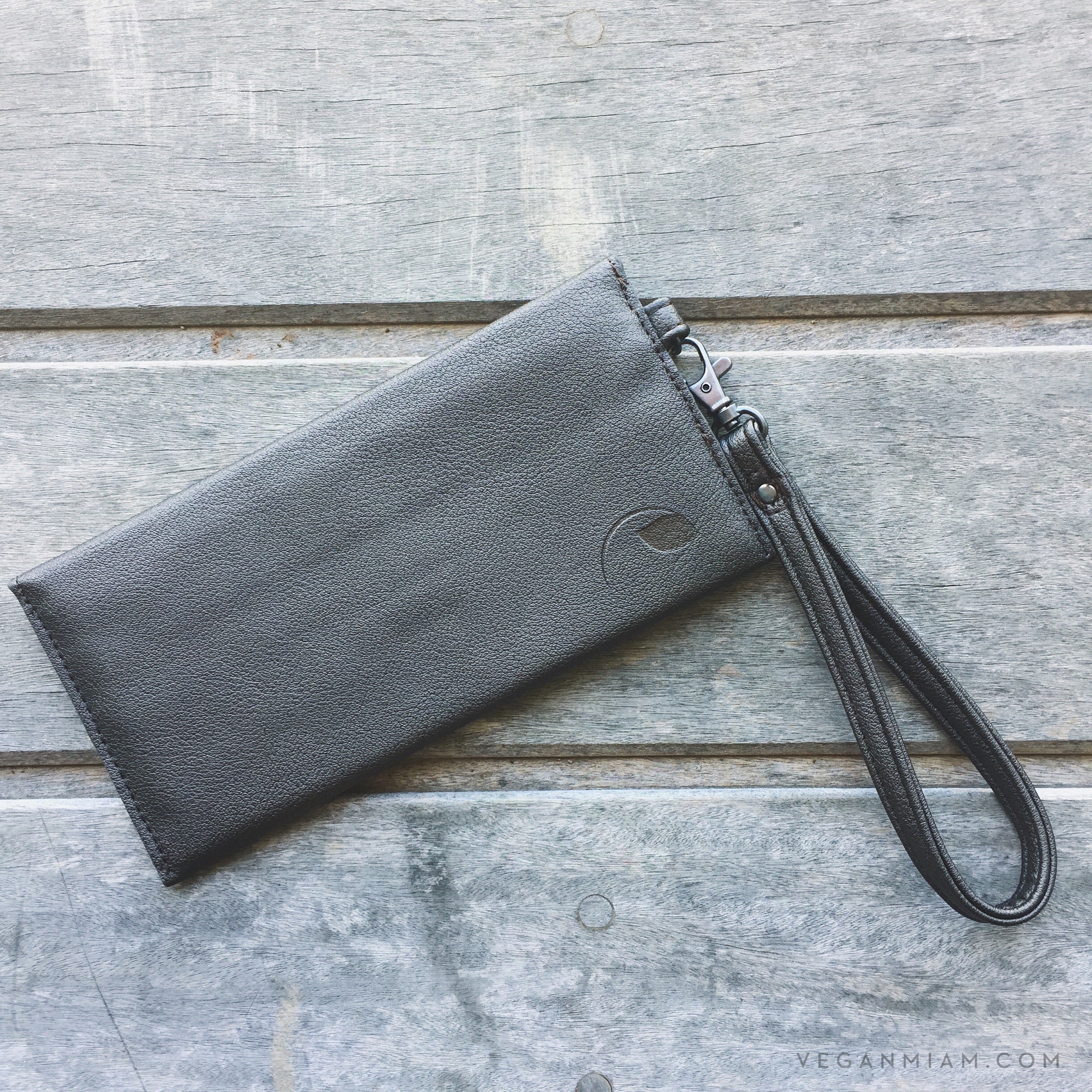 Delancey Wallet - Graphite Purple Meleager