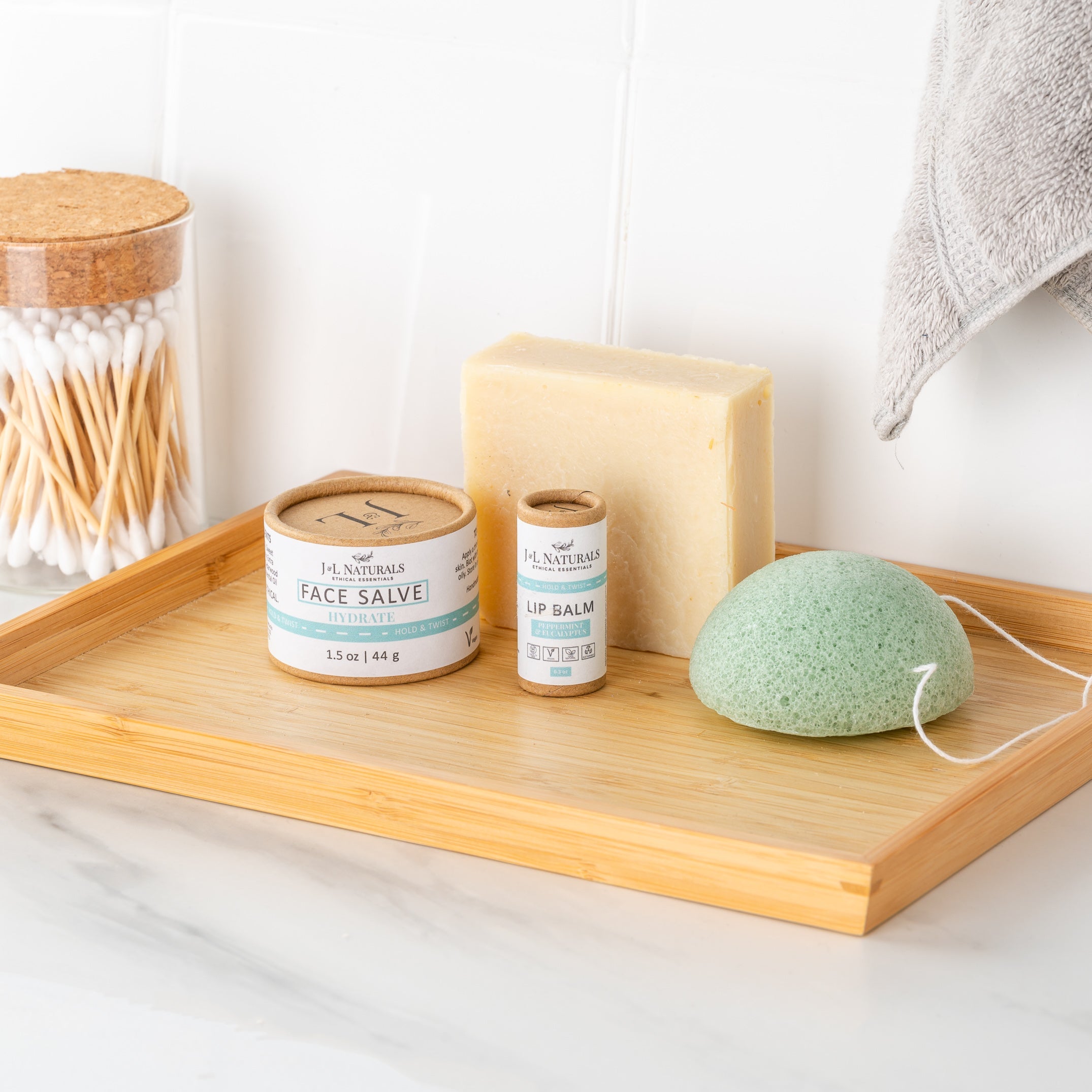 esrk_hydrate_2esrk_timeless_2Essentials Skin Regimen Kit hydrate front